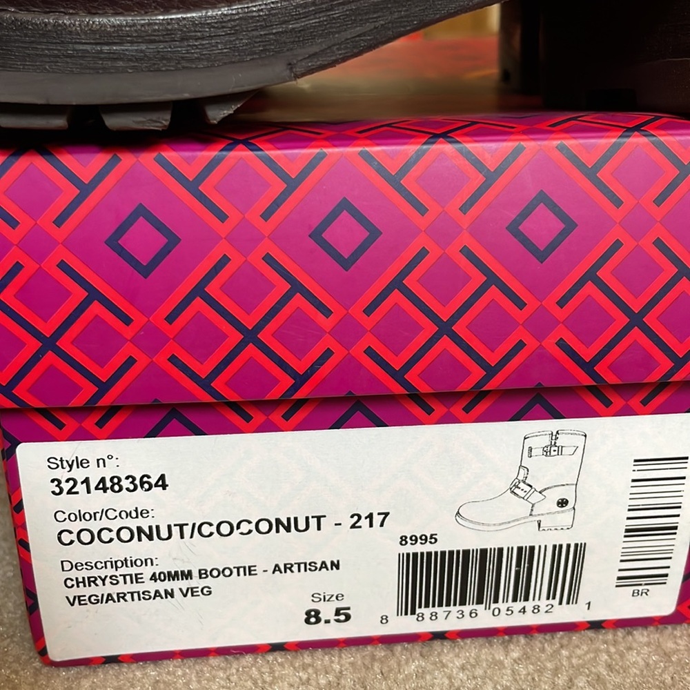 Tory Burch boots - Picture 6 of 6